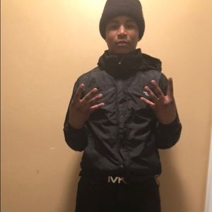 Meet your Posher, Jamari